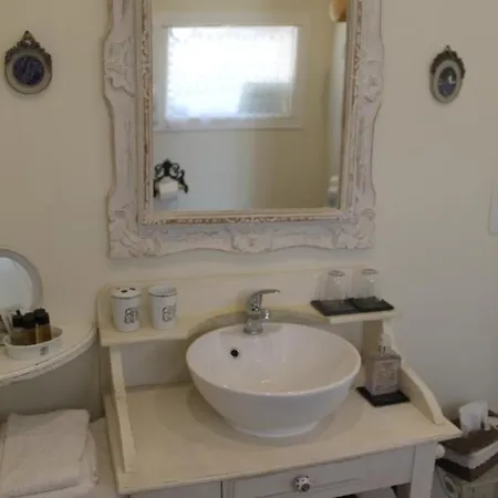 Bed & Breakfast De La Seuve 3*
